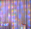 Cortina de luces LED decorativa en colores vibrantes para ambientes festivos y acogedores