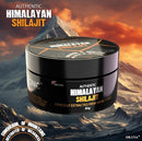 Tarro negro 80g de shilajit original Himalaya Ecuador de Tendeli Ecuador sobre fondo de montañas nevadas