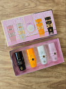 Set de perfumes Yara mujer con cuatro fragancias en envases coloridos, presentado en elegante caja
